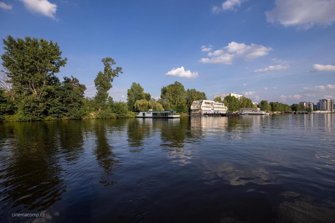 Houseboat - Best Place In Prága Kültér fotó
